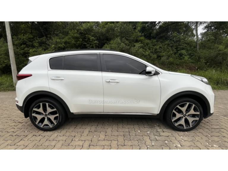 KIA MOTORS - SPORTAGE - 2018/2018 - Branca - R$ 124.900,00