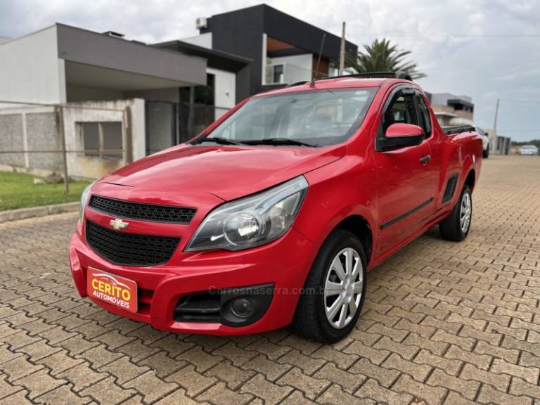 CHEVROLET - MONTANA - 2013/2013 - Vermelha - R$ 46.900,00