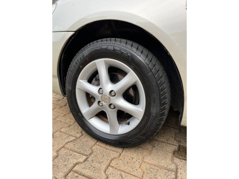 TOYOTA - COROLLA - 2008/2008 - Bege - R$ 44.900,00