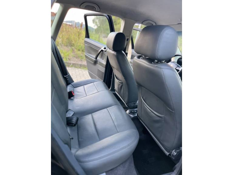 VOLKSWAGEN - POLO - 2010/2010 - Preta - R$ 38.900,00