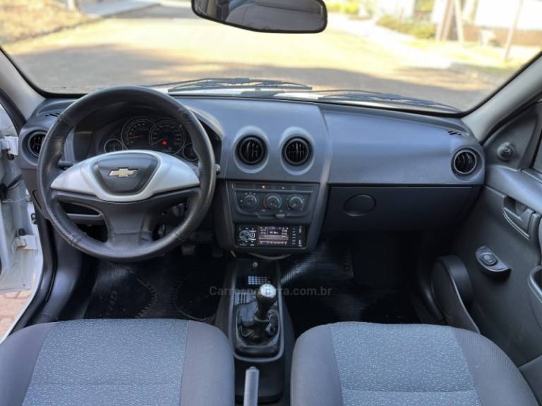 CHEVROLET - CELTA - 2013/2013 - Branca - R$ 28.900,00