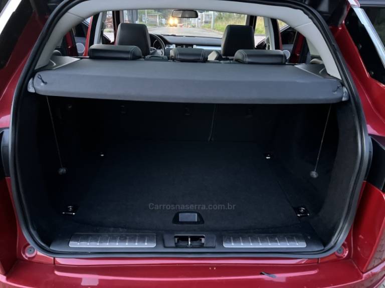 LAND ROVER - RANGE ROVER EVOQUE - 2014/2015 - Vermelha - R$ 129.900,00