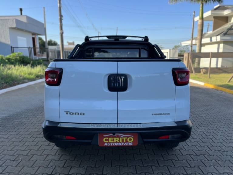 FIAT - TORO - 2020/2021 - Branca - R$ 93.900,00