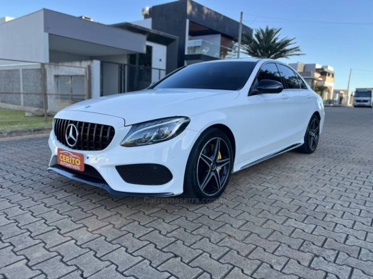 MERCEDES-BENZ - C 250 - 2016/2016 - Branca - R$ 155.900,00