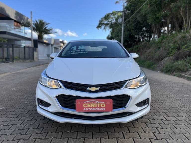 CHEVROLET - CRUZE - 2018/2018 - Branca - R$ 87.900,00