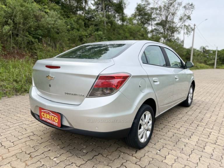 CHEVROLET - PRISMA - 2014/2015 - Prata - R$ 58.900,00