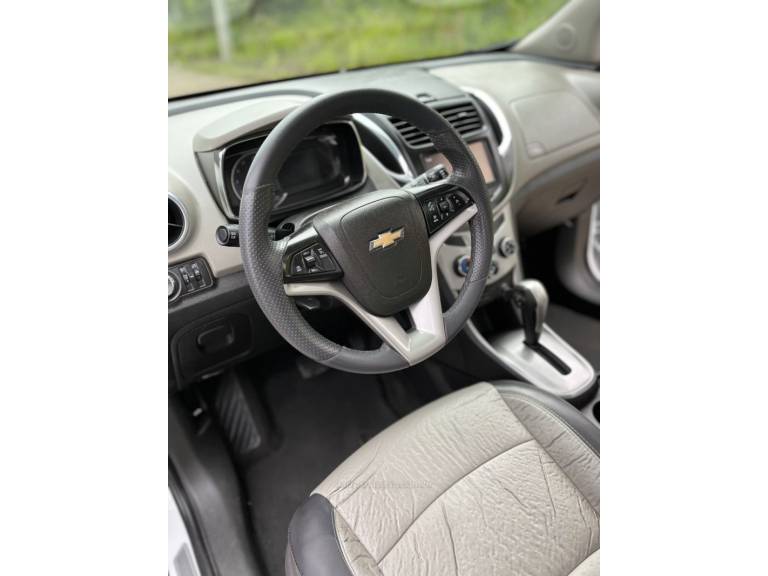 CHEVROLET - TRACKER - 2015/2015 - Branca - R$ 75.900,00
