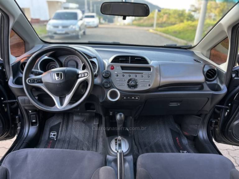 HONDA - FIT - 2010/2010 - Preta - R$ 44.900,00