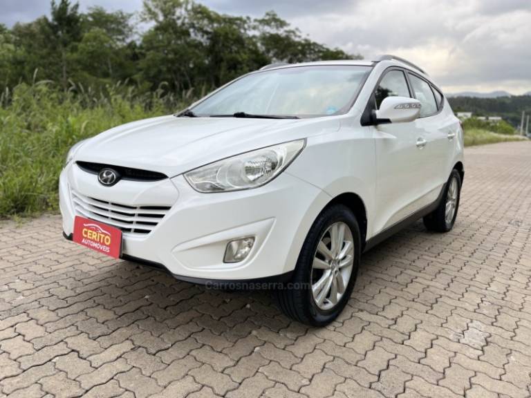 HYUNDAI - IX35 - 2012/2013 - Branca - R$ 69.900,00