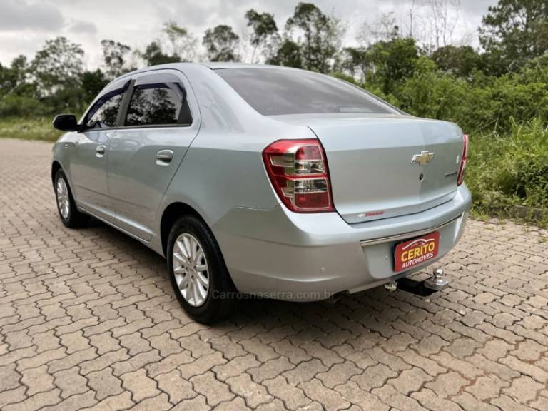 CHEVROLET - COBALT - 2013/2013 - Prata - R$ 48.900,00