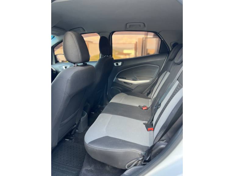 FORD - ECOSPORT - 2015/2016 - Branca - R$ 62.900,00